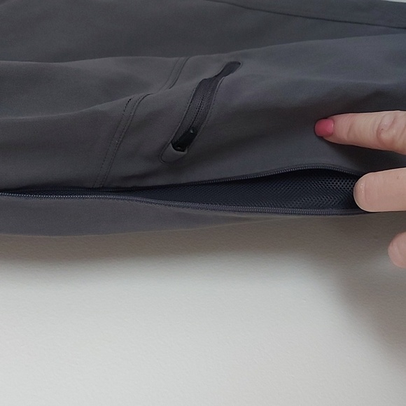 Outdoor Vitals Satu Hiking/Outdoor Pants Grey Zipper Mesh Side Vents 34W32L - Picture 9 of 11